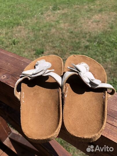 Сланцы кожаные для девочки