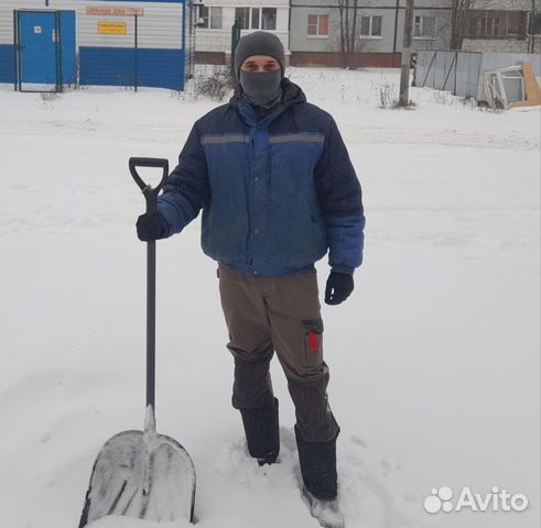 Работник на подработку, уборка снега в праздники объявление продам