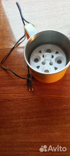 Яйцеварка электрическая