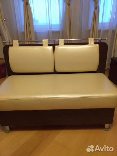 Диван кухонный бу с ящиком под сидением