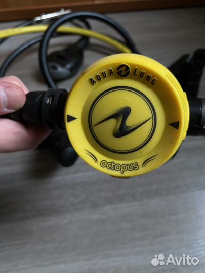 Регулятор для дайвинга Aqualung Titan LX Supreme