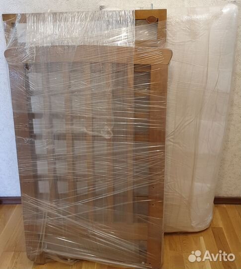 Кроватка детская