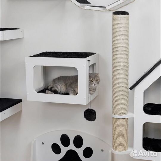 Настенный домик для кошки