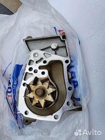 Б.У Водяной насос(помпа)renault logan2 1.6,8кл,K7M