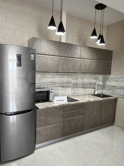 Квартира-студия, 65 м², 3/9 эт.