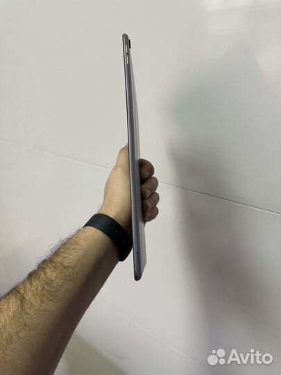 iPad pro 10.5 2017 64gb с sim