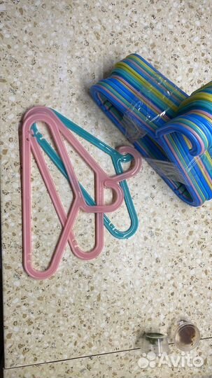 Вешалки плечики IKEA детские