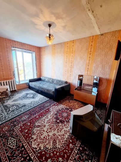 2-к. квартира, 40 м², 8/9 эт.