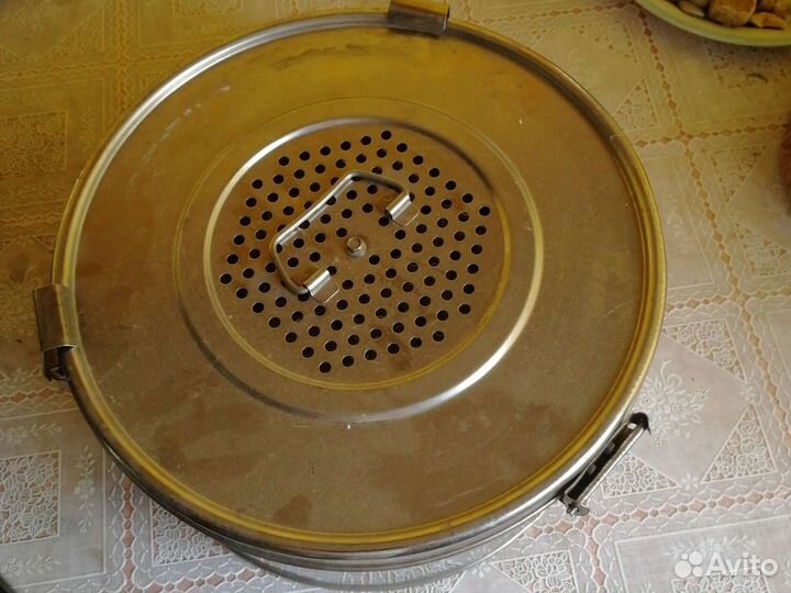 Стерилизатор (бикс) из нержавейки