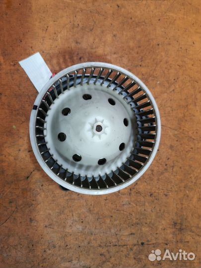 Мотор печки 27225AL50A на Nissan Stagea M35