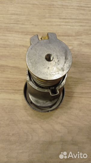 Натяжитель ремня приводного поло седан