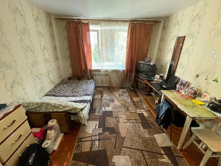 Комната 13,5 м² в 8-к., 5/9 эт.