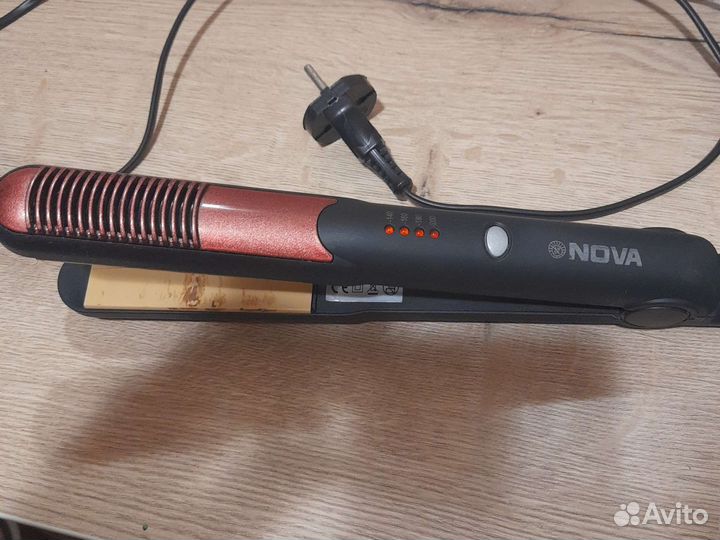 Выпрямитель для волос