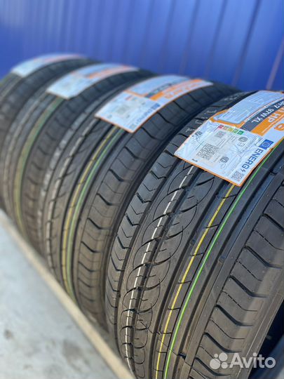 Centara Vanti HP 245/35 R20