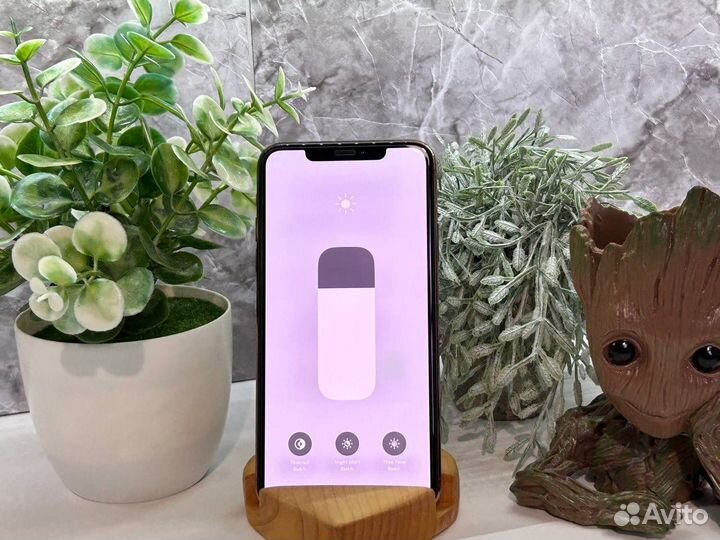 iPhone 11 Pro Max, 64 ГБ