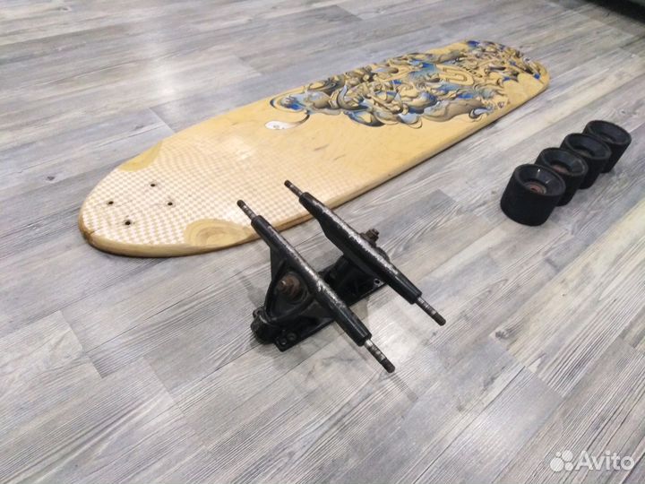 Лонгборд: дека comet voodoo AIR + траки и колеса