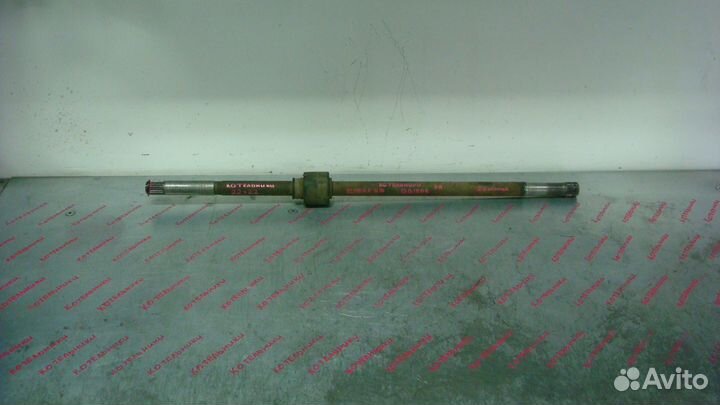 Nissan 39100-BM500 Вал приводной, правый