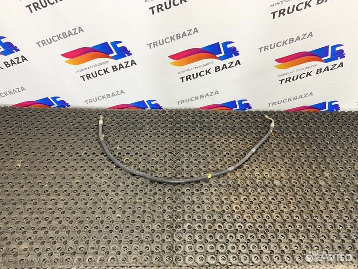 5010605667 Трубка кондиционера Renault Magnum