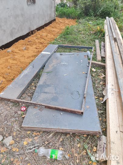 Металлическая дверь бу