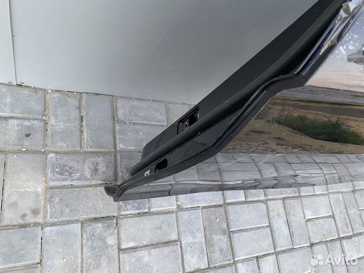 Дверь задняя левая Volkswagen Tiguan 2