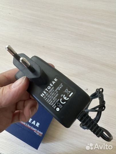 Коммутатор netgear GS 105