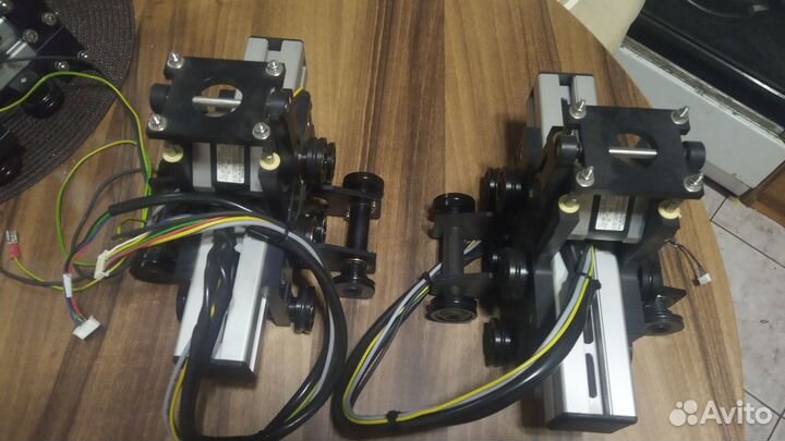 Узлы линейного перемещения на шаговых двигателях