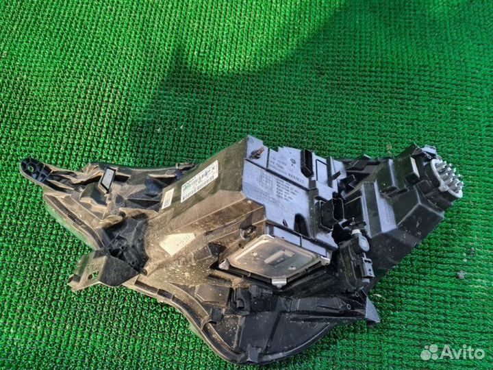 Фара правая Renault Arkana JC 2018