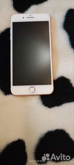 Телефон iPhone 8 plus как новый