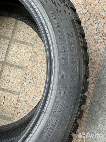 Continental IceContact 3 235/45 R18