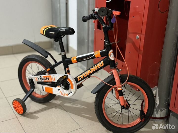 Детский четырехколесный велосипед