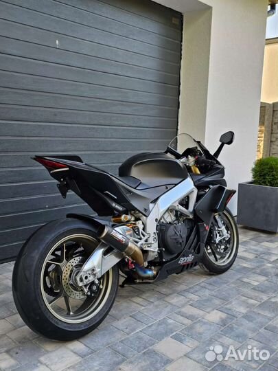 Мотоцикл Aprilia racing