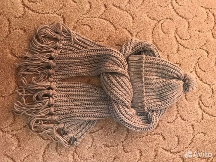 Комплект шапка и шарф женские зимние