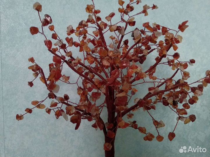 Деревья ручной работы из натурального камня