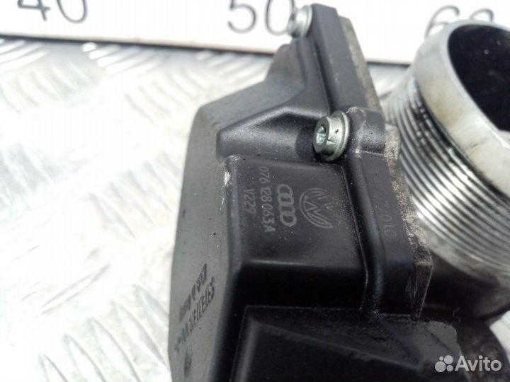 Б/У Заслонка дроссельная электрическая VAG#011