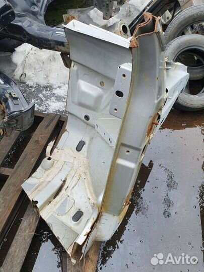 Лонжерон правый для Renault Logan