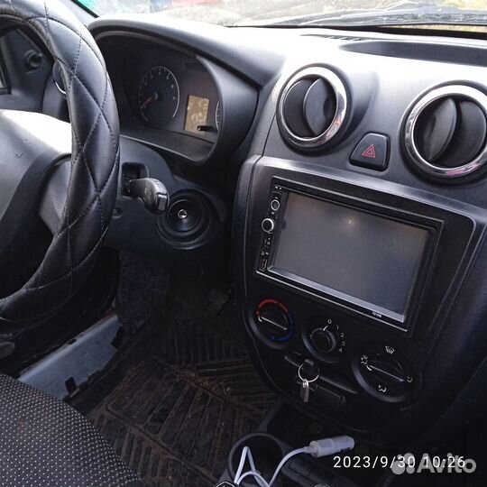 LADA Granta 1.6 МТ, 2013, битый, 143 249 км
