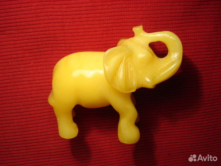 Янтарь Янтарный Слон Слоник СССР Молочный Редкий