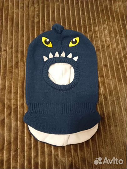 Шапка шлем для мальчика новая,размер 50-52