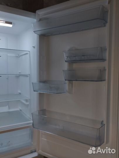 Холодильник dexp