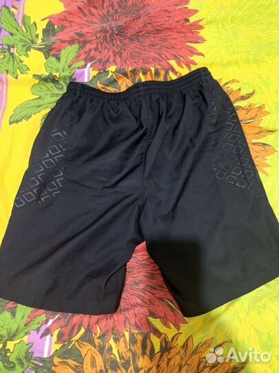 Шорты умбро