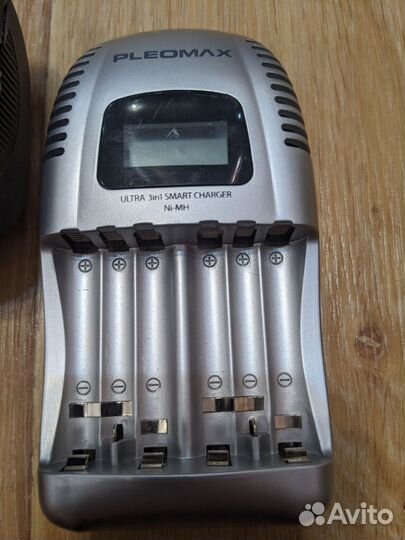 Зарядное устройство Samsung Pleomax