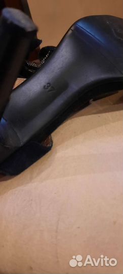 Босоножки женские