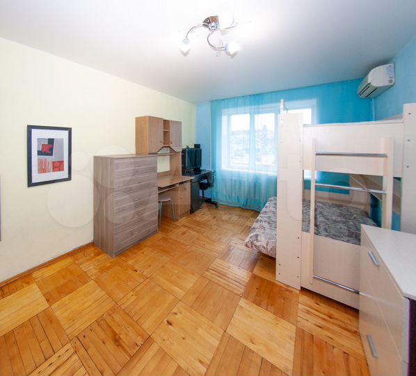 2-к. квартира, 43 м², 6/9 эт.