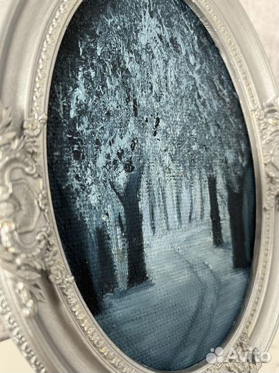 Картина маслом миниатюра в рамке Зимний лес