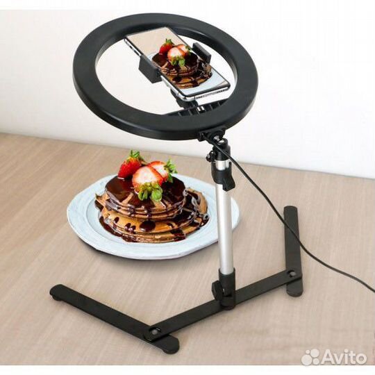 Кольцевая лампа на настольном штативе с держателем