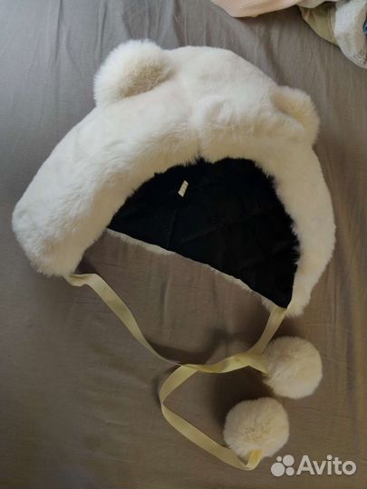 Теплая зимняя шапка мишка