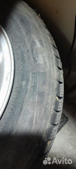 Kumho 946S 185/65 R15 27M