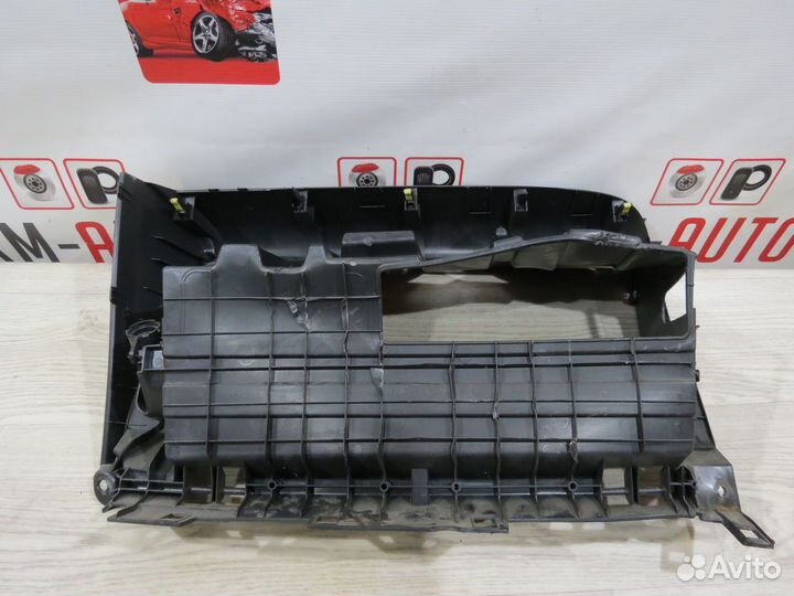 Бардачок Toyota Camry v40