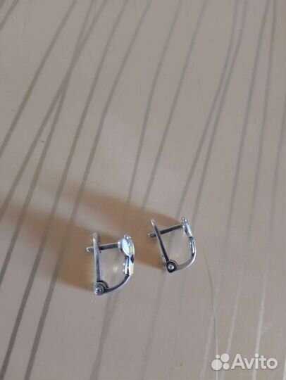 Серебряные сережки
