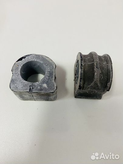 Втулка стабилизатора переднего audi TT 99-06, A3 0